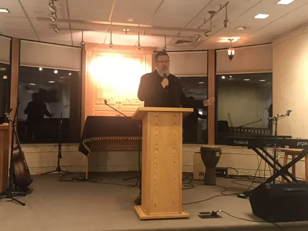 New York, USA: Sermon at the Russian Messianic Congregation